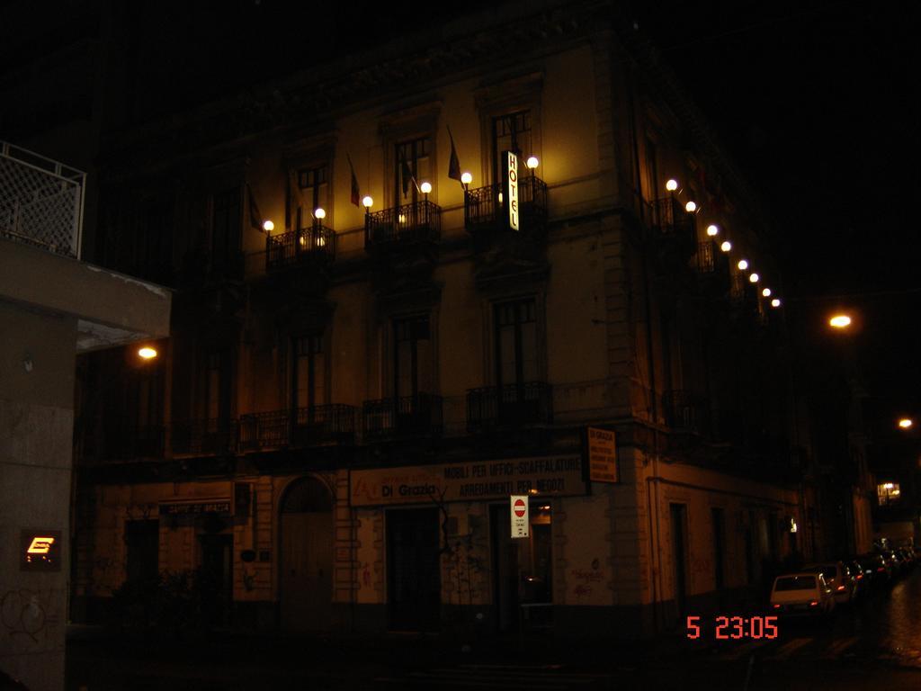 San Michele Inn Катания Экстерьер фото