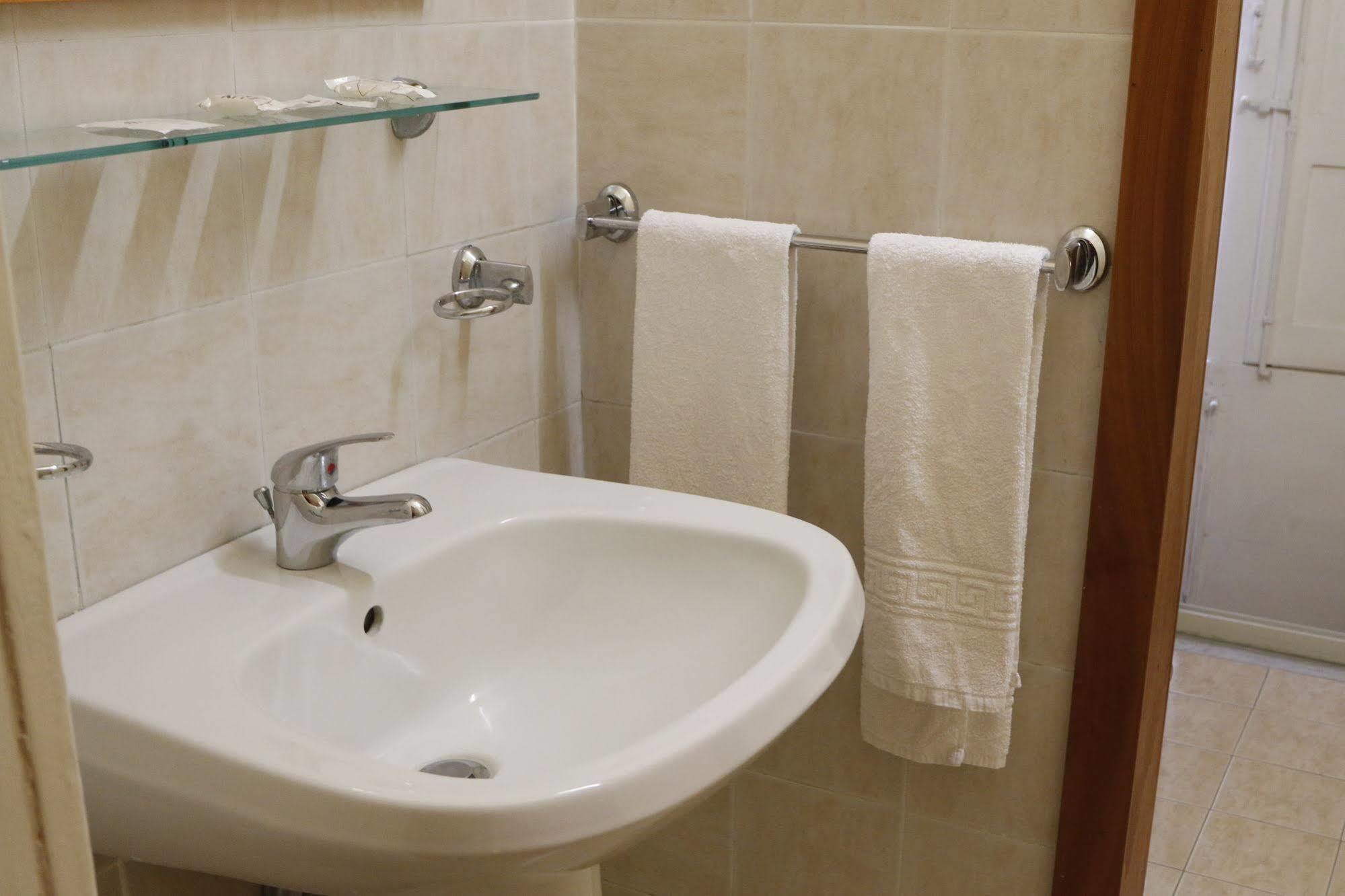 San Michele Inn Катания Экстерьер фото